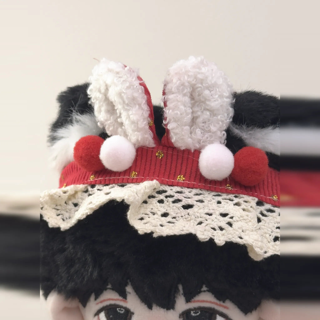 Berry Bunny outfit close-up: hat detail
