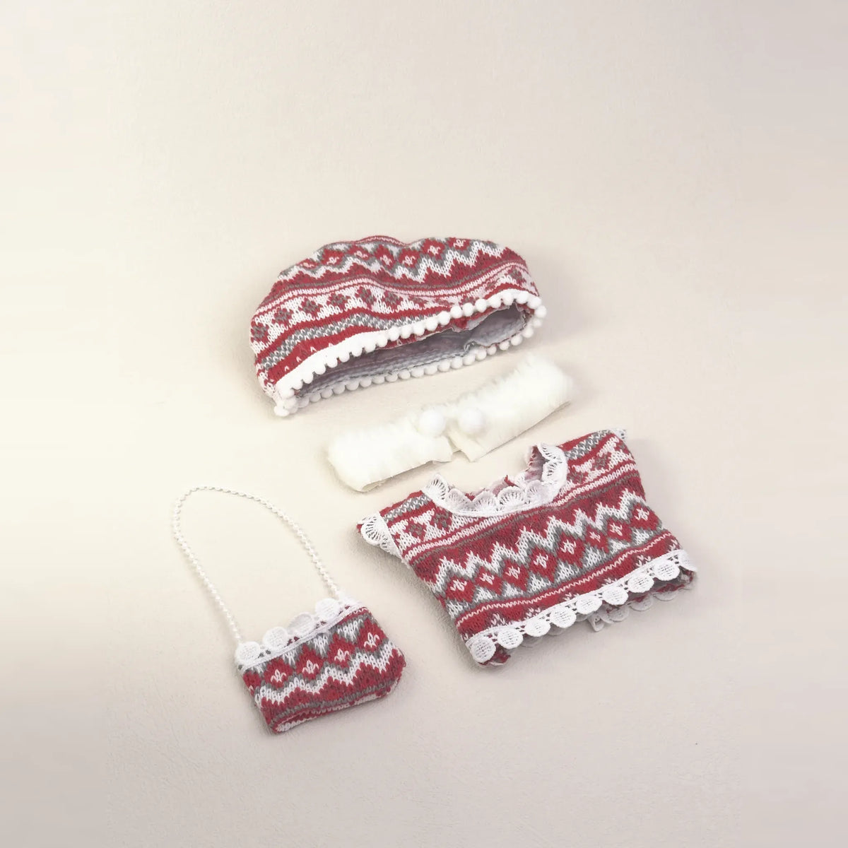 Fireside Knit outfit for 20 cm cotton dolls laid flat: knit dress, knit hat, faux-fur scarf, knit shoulder bag